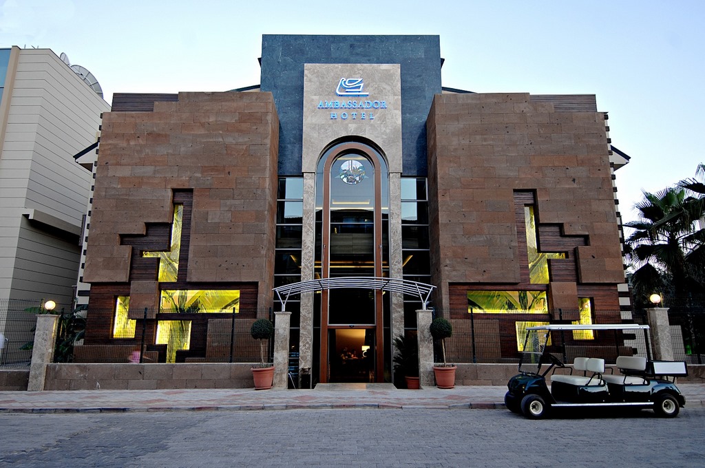 Otel Adı